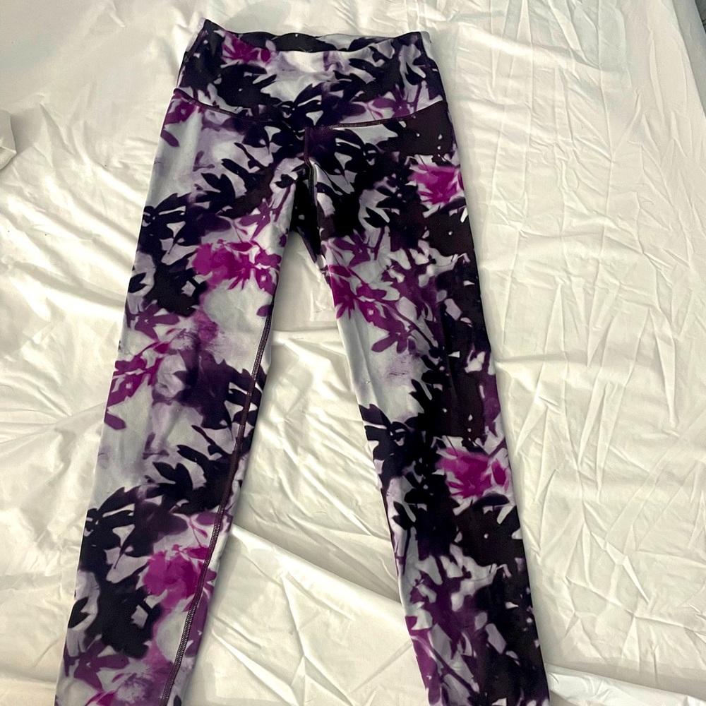 Purple leggings